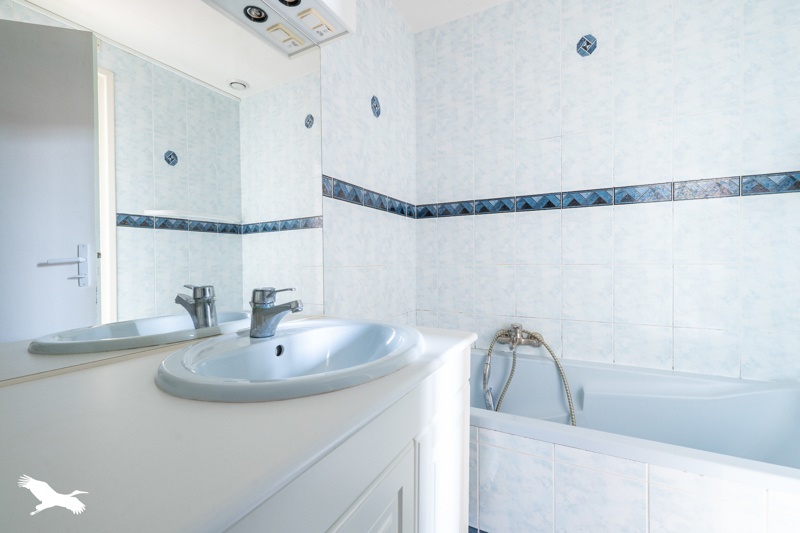 Vente Appartement ST GEORGES DE DIDONNE - 3 pièces -94 m² - (17110)