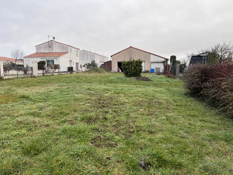 Vente Maison SEMUSSAC - 1 pièce -80 m² - (17120)
