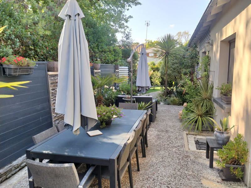 Vente Maison ST GEORGES DE DIDONNE - 5 pièces -180 m² - (17110)
