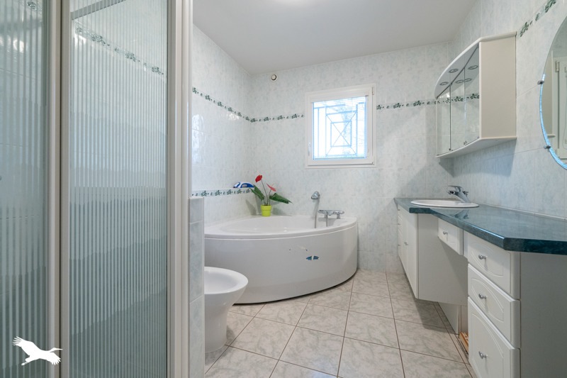 Vente Maison Saint-Georges-de-Didonne - 4 pièces -153 m² - (17110)