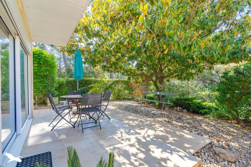 Vente Maison ST GEORGES DE DIDONNE - 5 pièces -188 m² - (17110)