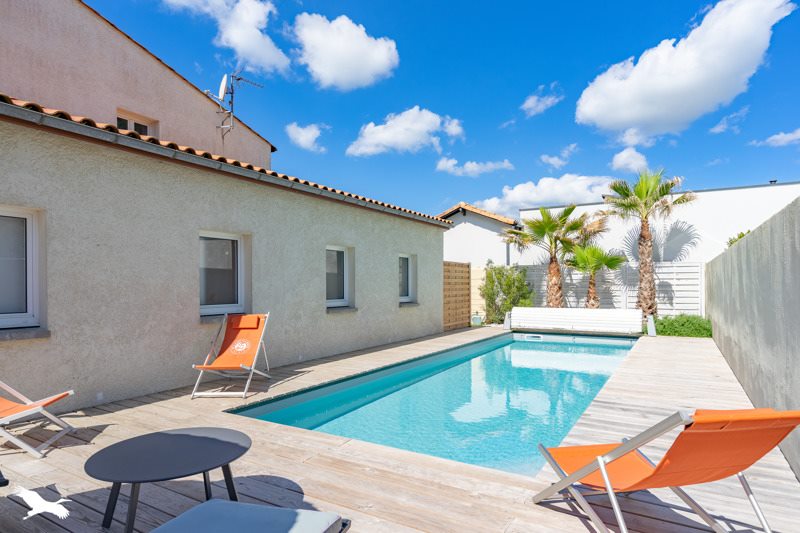 Vente Maison ST GEORGES DE DIDONNE - 5 pièces -188 m² - (17110)
