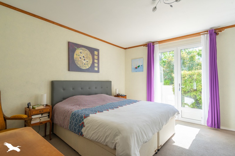 Vente Maison ST GEORGES DE DIDONNE - 5 pièces -188 m² - (17110)