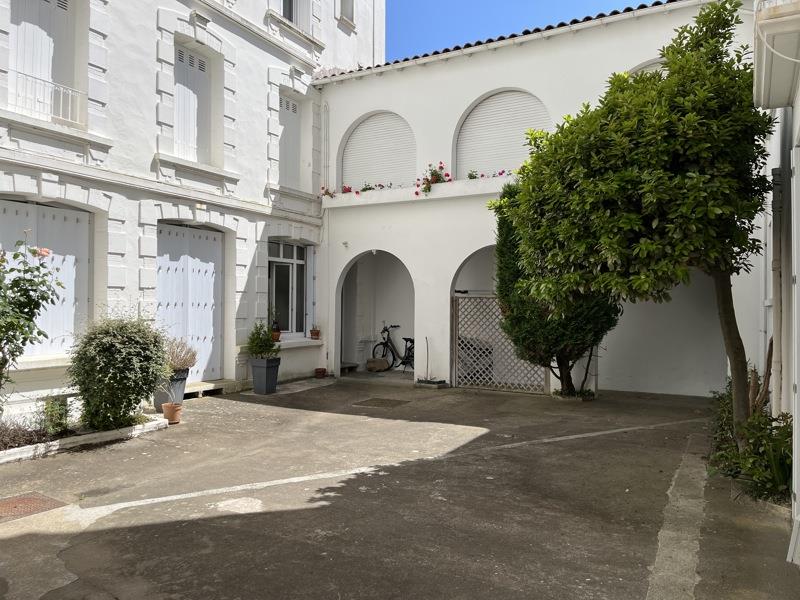 Vente Appartement ST GEORGES DE DIDONNE - 1 pièce -23 m² - (17110)