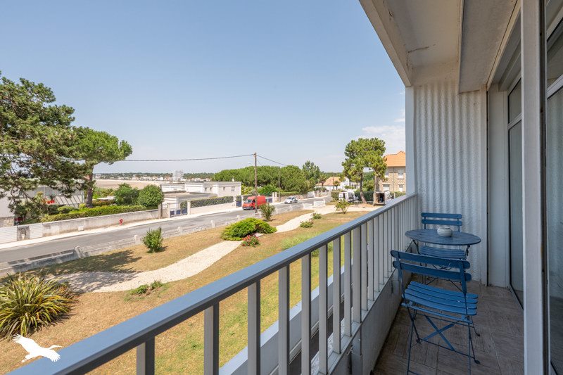 Vente Appartement ST GEORGES DE DIDONNE - 3 pièces -65 m² - (17110)