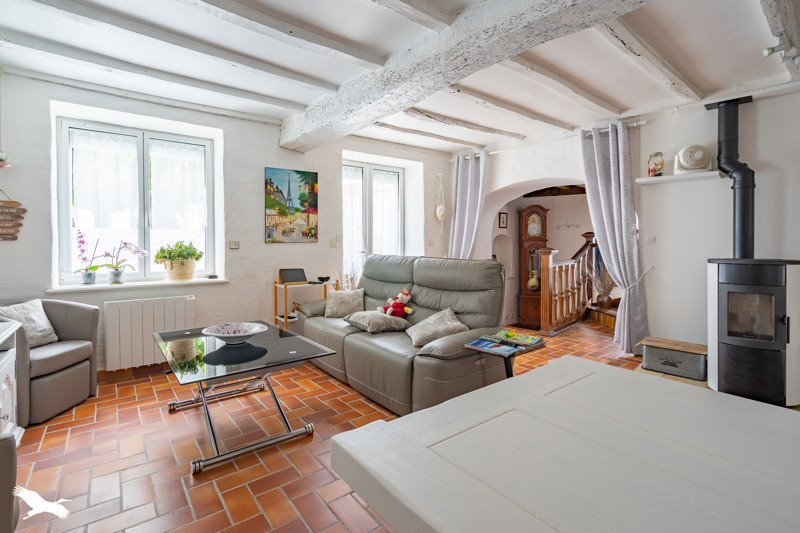 Vente Maison ST GEORGES DE DIDONNE - 5 pièces -143 m² - (17110)