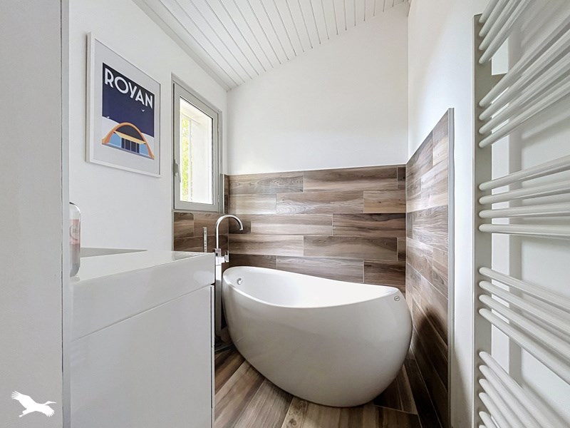Vente Maison ST GEORGES DE DIDONNE - 4 pièces -120 m² - (17110)