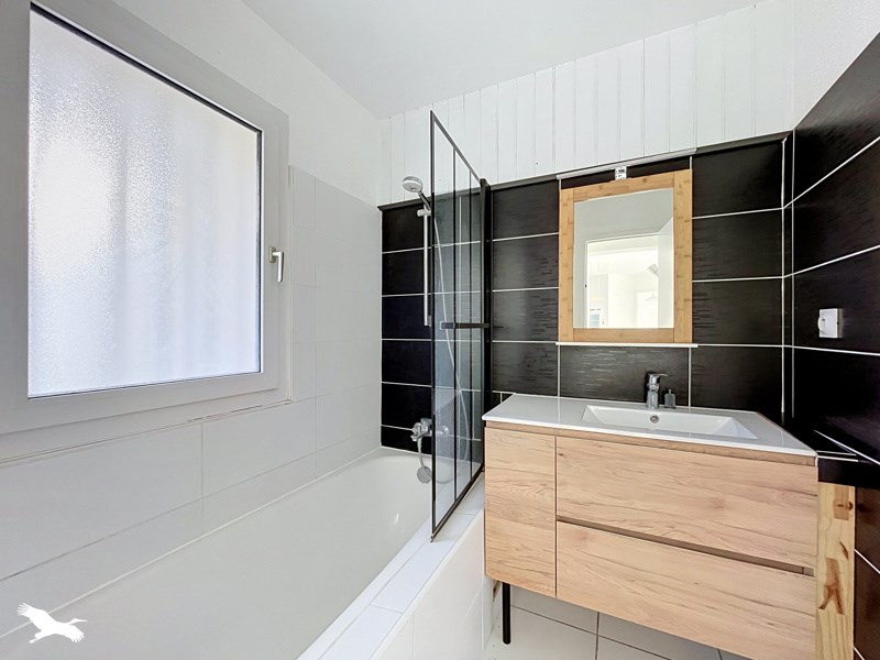 Vente Appartement ST GEORGES DE DIDONNE - 3 pièces -49 m² - (17110)