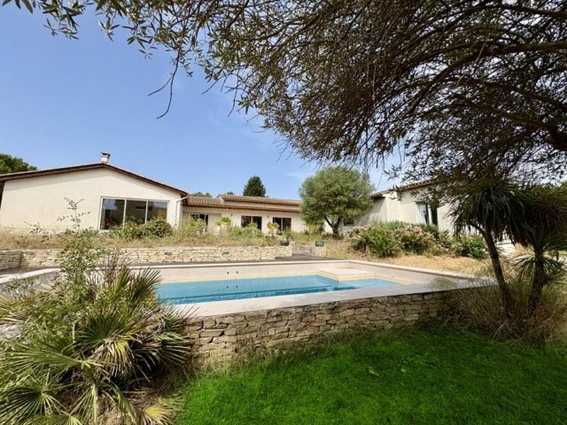 Vente Maison CARCASSONNE - 8 pièces -310 m² - (11000)