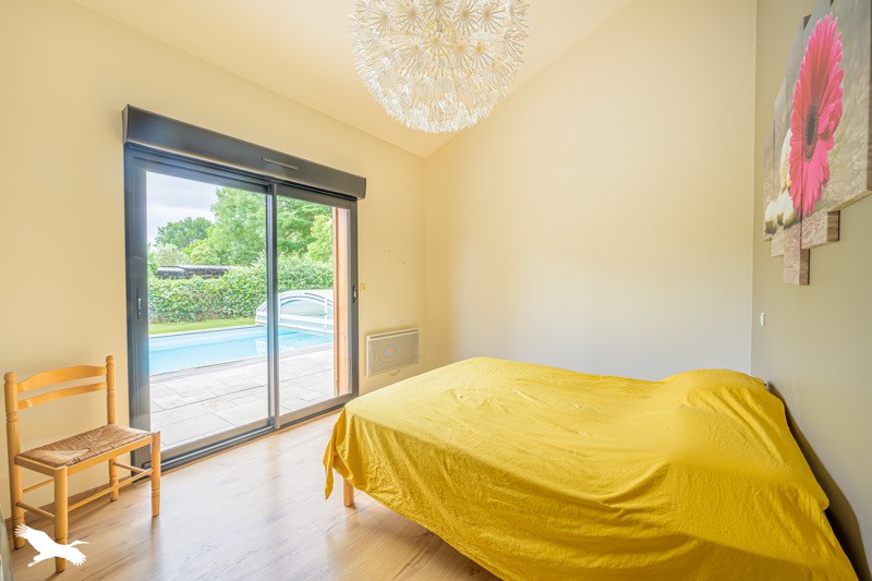 Vente Maison GUJAN MESTRAS - 6 pièces -190 m² - (33470)