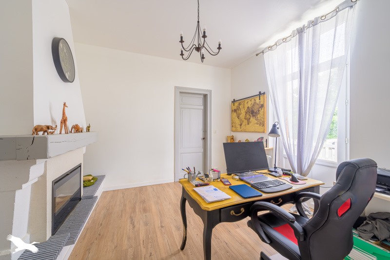 Vente Maison GUJAN MESTRAS - 6 pièces -190 m² - (33470)