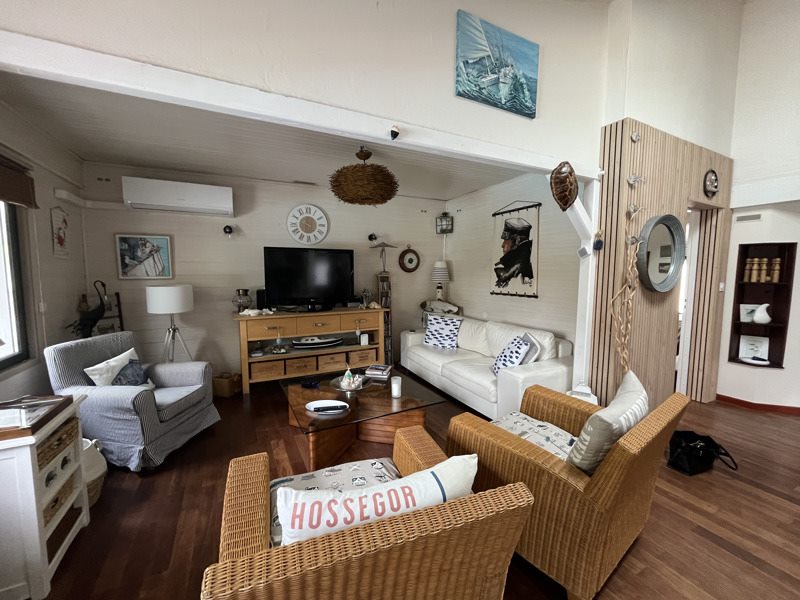 Vente Maison GUJAN MESTRAS - 4 pièces -117 m² - (33470)
