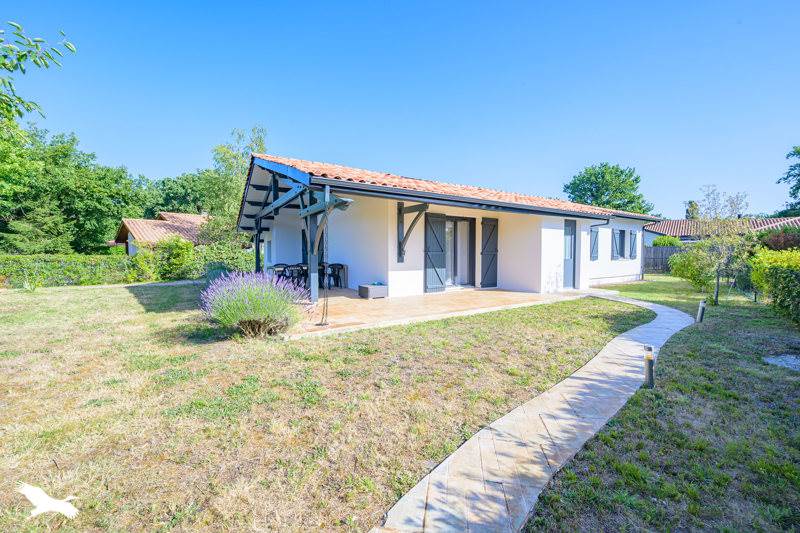 Vente Maison GUJAN MESTRAS - 5 pièces -135 m² - (33470)
