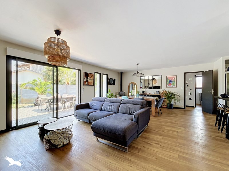 Vente Maison GUJAN MESTRAS - 6 pièces -150 m² - (33470)