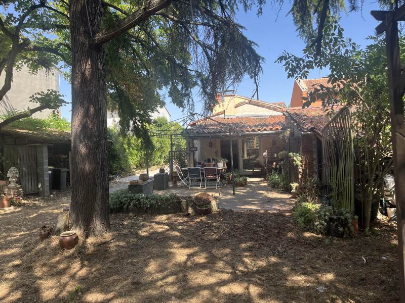 Vente Maison CUGNAUX - 9 pièces -187 m² - (31270)