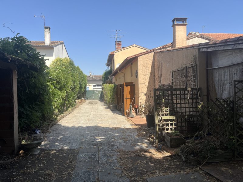 Vente Maison CUGNAUX - 9 pièces -187 m² - (31270)
