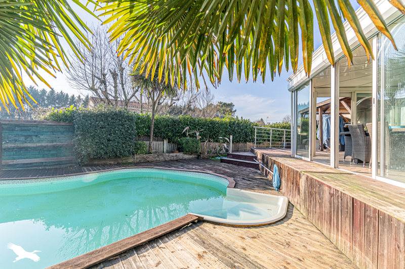 Vente Maison VILLENAVE D ORNON - 5 pièces -105 m² - (33140)