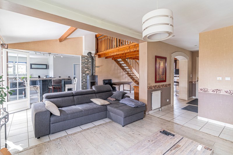 Vente Maison VILLENAVE D ORNON - 6 pièces -146 m² - (33140)