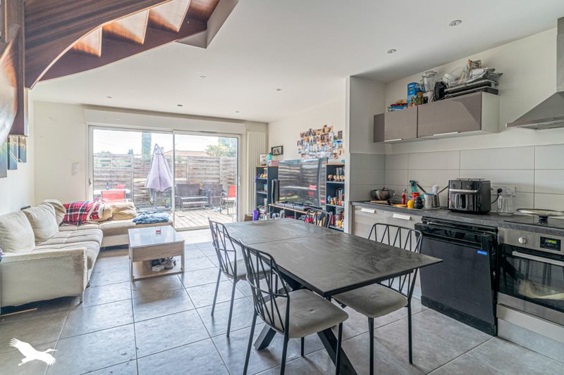 Vente Maison VILLENAVE D ORNON - 3 pièces -68 m² - (33140)