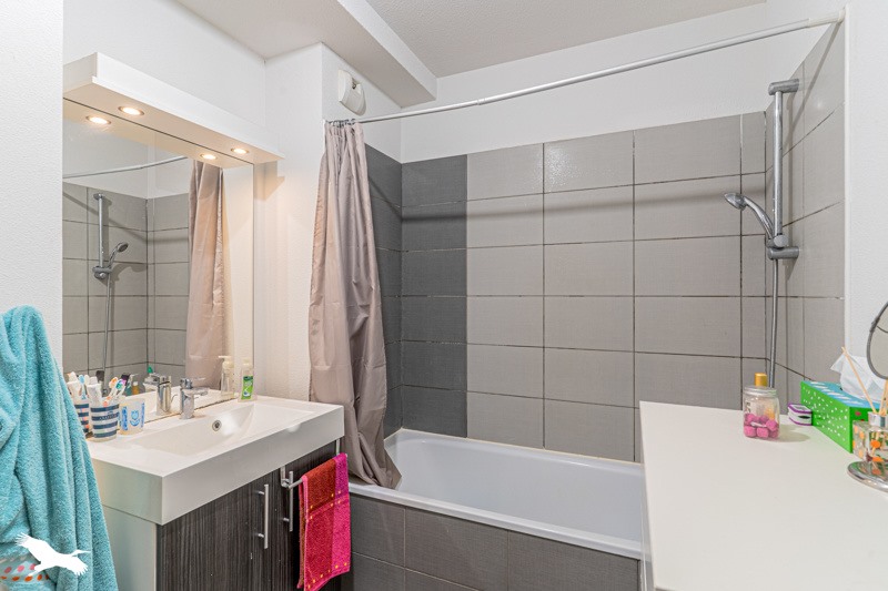 Vente Appartement VILLENAVE D ORNON - 3 pièces -62 m² - (33140)