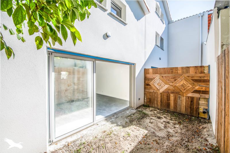 Vente Maison VILLENAVE D ORNON - 2 pièces -62 m² - (33140)