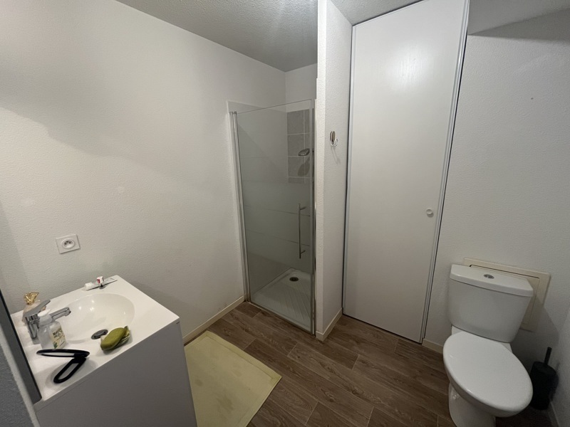 Vente Appartement VILLENAVE D ORNON - 2 pièces -42 m² - (33140)