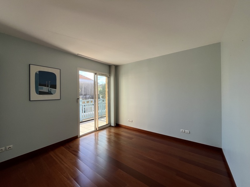 Vente Appartement ARCACHON - 3 pièces -75 m² - (33120)