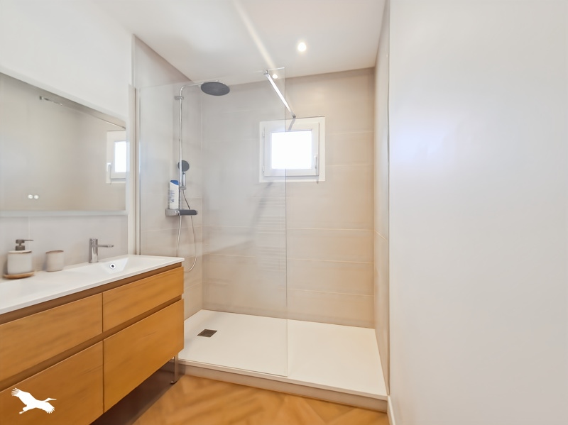 Vente Appartement Arcachon - 4 pièces -98 m² - (33120)