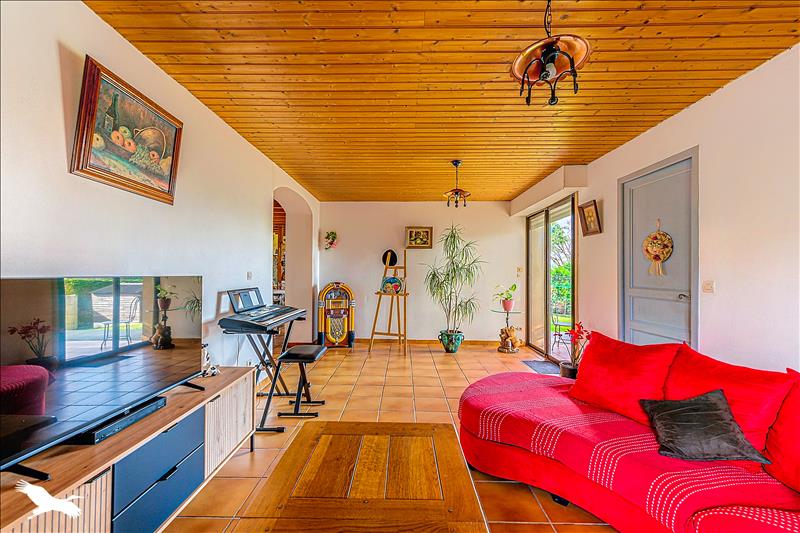 Vente Maison ARTIGUES PRES BORDEAUX - 6 pièces -140 m² - (33370)