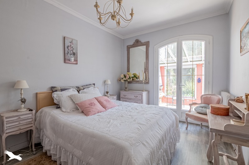 Vente Maison YVRAC - 5 pièces -165 m² - (33370)