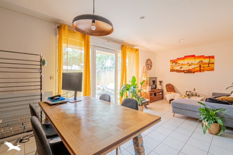 Vente Appartement ARTIGUES PRES BORDEAUX - 3 pièces -61 m² - (33370)