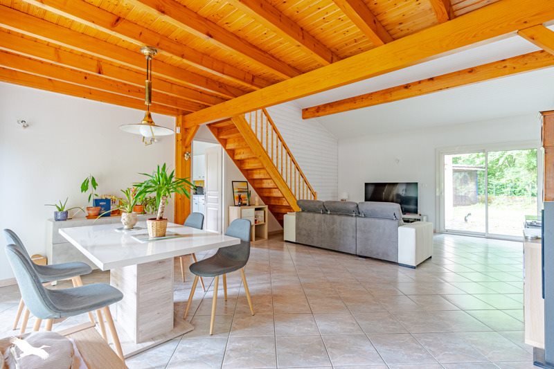 Vente Maison ARTIGUES PRES BORDEAUX - 6 pièces -180 m² - (33370)