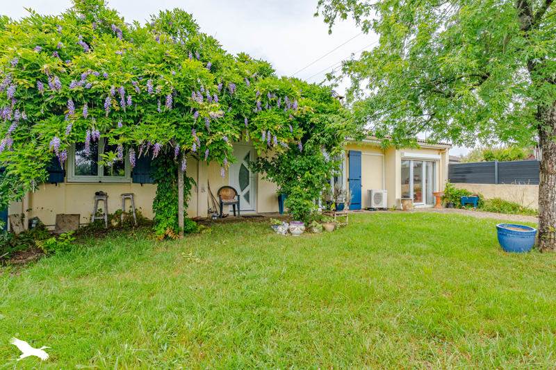 Vente Maison TRESSES - 5 pièces -120 m² - (33370)