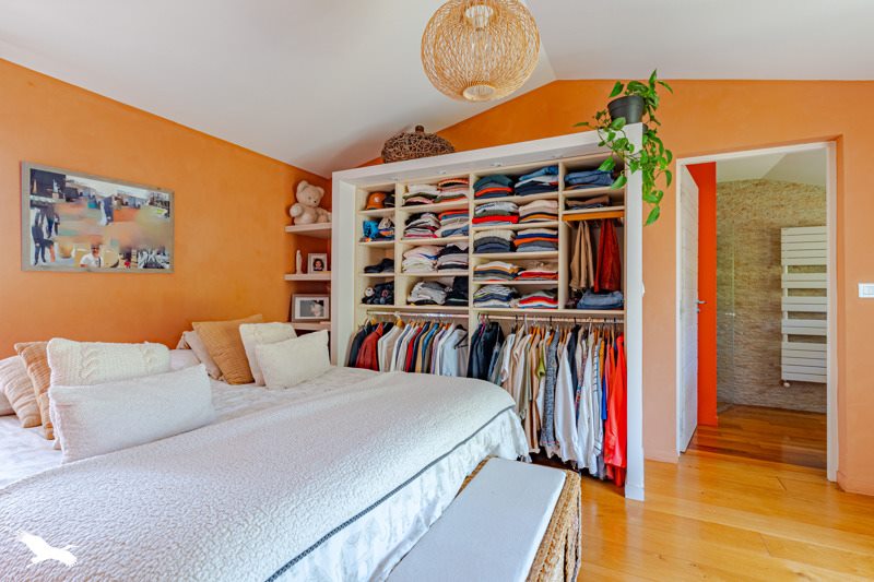 Vente Maison YVRAC - 6 pièces -163 m² - (33370)