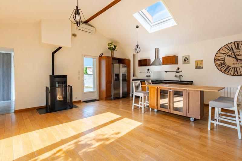 Vente Maison ARTIGUES PRES BORDEAUX - 4 pièces -94 m² - (33370)