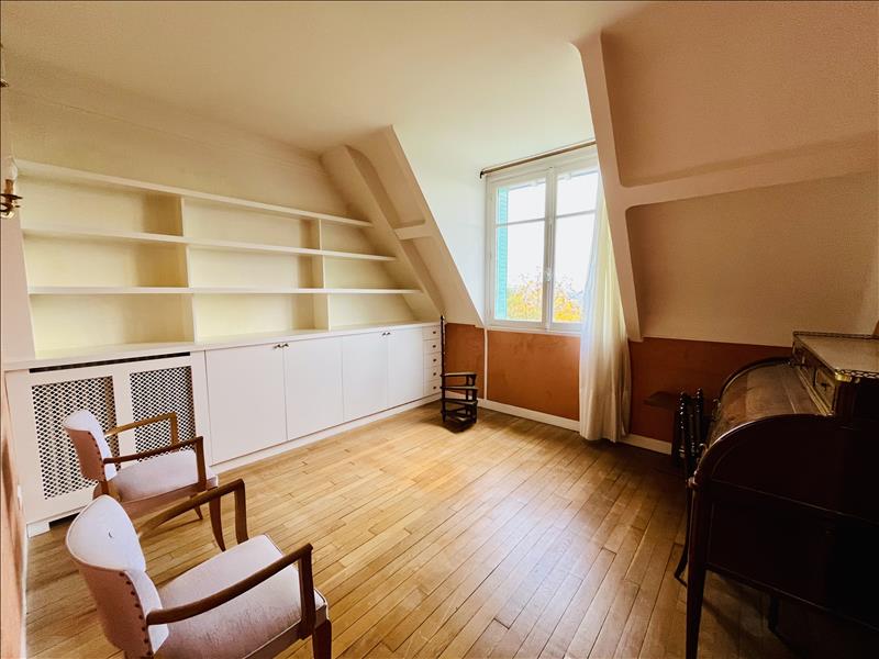 Vente Maison VAUREAL - 6 pièces -165 m² - (95490)