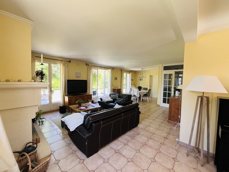 Vente Maison VAUREAL - 8 pièces -157 m² - (95490)