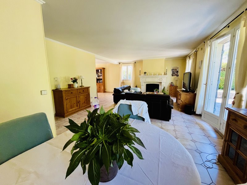Vente Maison VAUREAL - 8 pièces -157 m² - (95490)