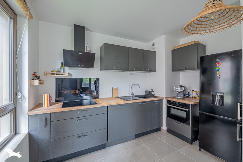 Vente Appartement BORDEAUX - 3 pièces -64 m² - (33100)