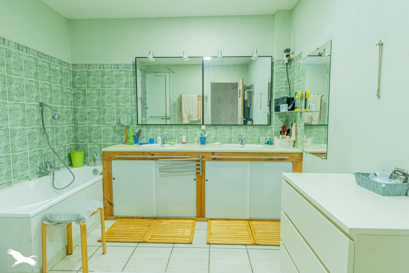 Vente Maison BORDEAUX - 5 pièces -168 m² - (33100)