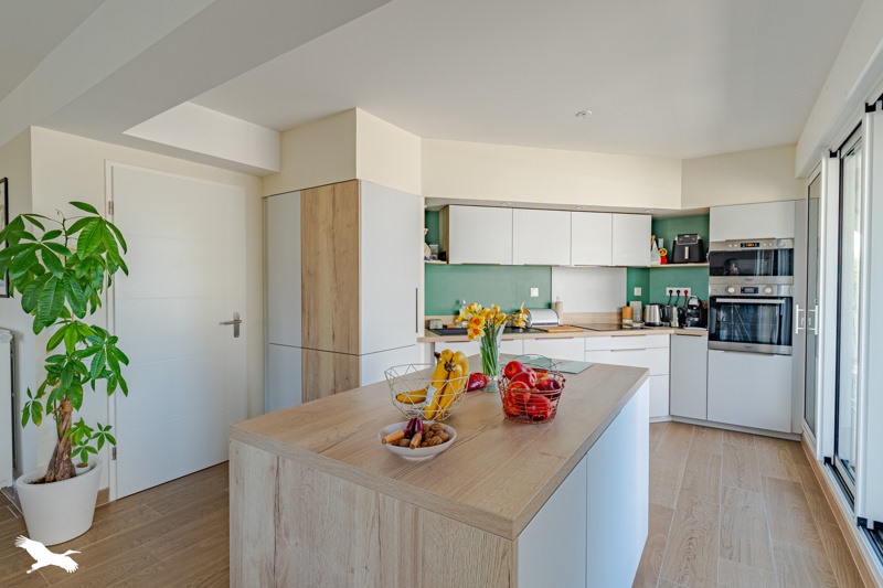 Vente Appartement BORDEAUX - 4 pièces -93 m² - (33100)