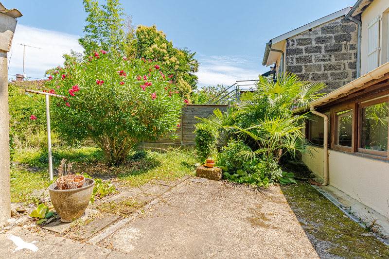 Vente Maison BORDEAUX - 4 pièces -114 m² - (33100)