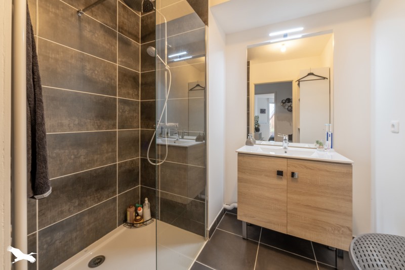 Vente Appartement BORDEAUX - 2 pièces -45 m² - (33100)