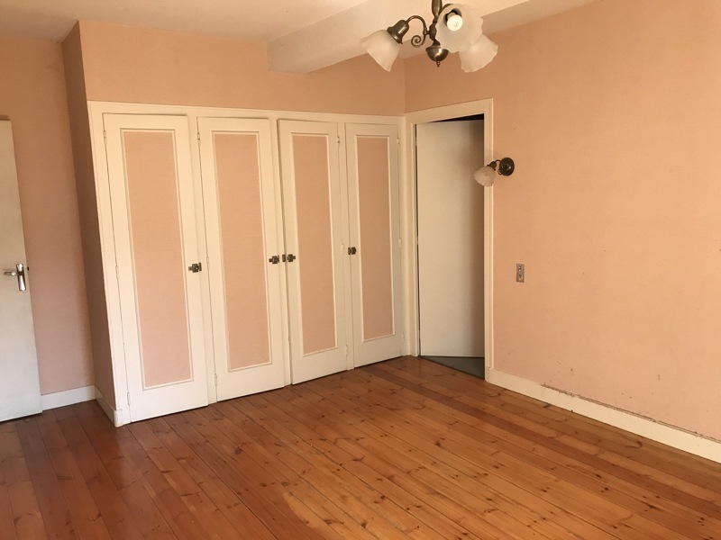 Vente Maison MAREUIL EN PERIGORD - 7 pièces -215 m² - (24340)