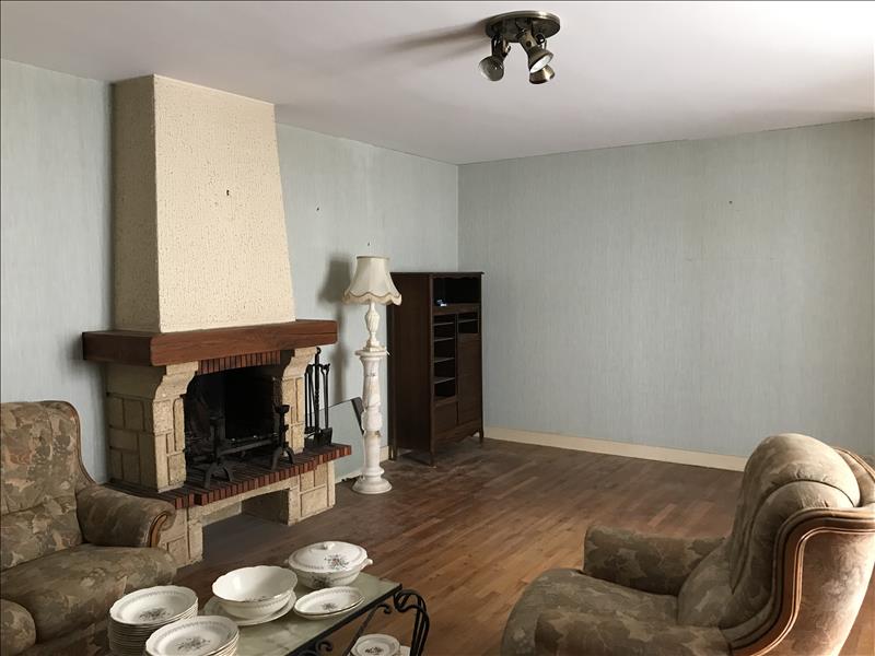 Vente Maison MAREUIL EN PERIGORD - 7 pièces -215 m² - (24340)