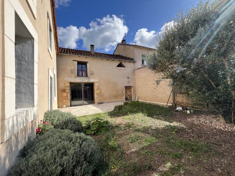 Vente Maison ST FRONT D ALEMPS - 5 pièces -141 m² - (24460)