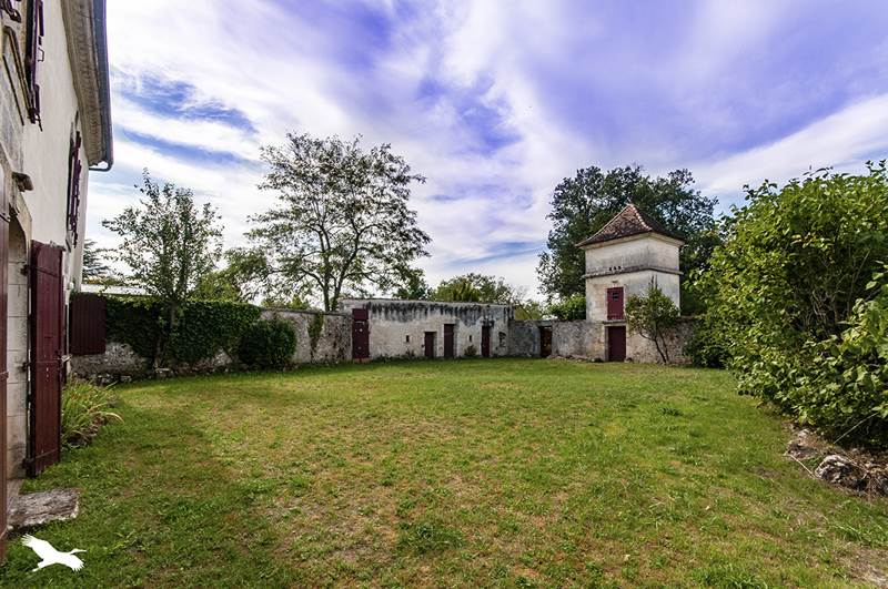 Vente Maison MAREUIL EN PERIGORD - 6 pièces -181 m² - (24340)