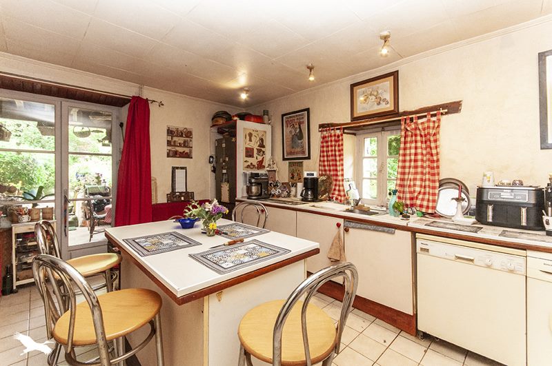 Vente Maison BIRAS - 9 pièces -190 m² - (24310)