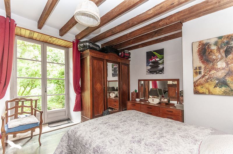 Vente Maison BIRAS - 9 pièces -190 m² - (24310)