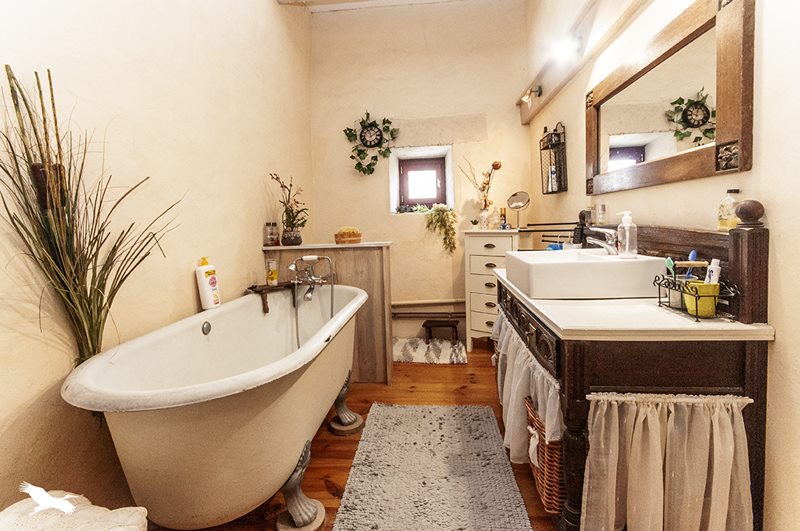 Vente Maison VILLARS - 7 pièces -225 m² - (24530)
